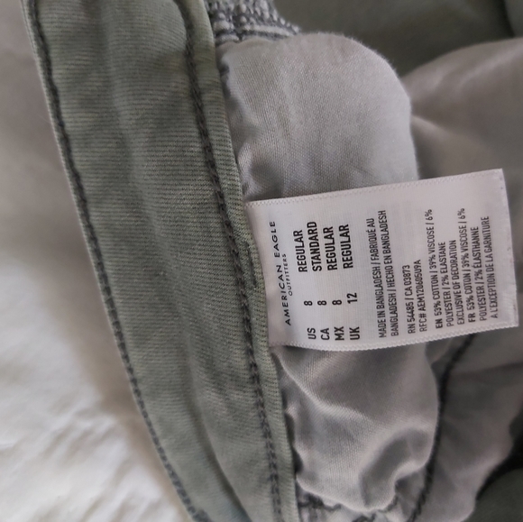 American Eagle high rise khaki green Cropped jeggings - Picture 4 of 9